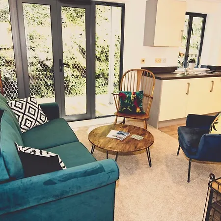 Landing Apartment Fowey